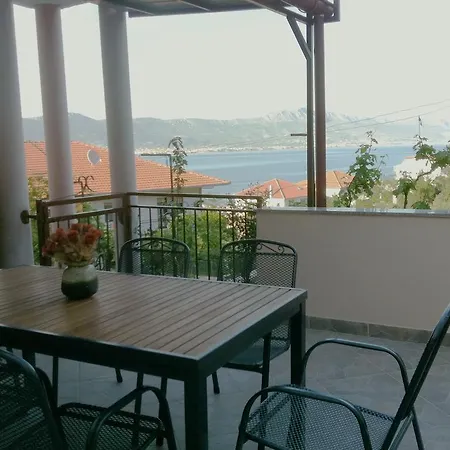 Apartments Ljiljana Trogir Room photo