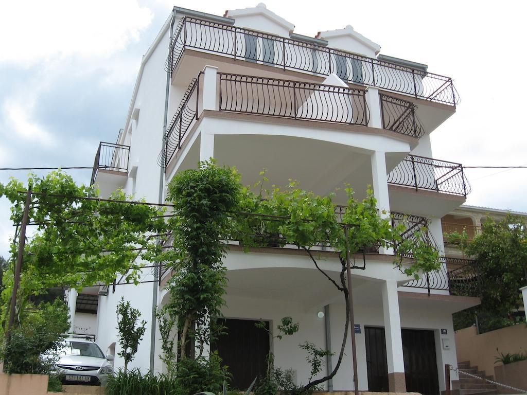 Apartment Ljiljana Trogir